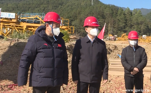 傅正华调研先锋软件集团井冈山数字经济产业园暨江西软件职业技术大学井冈山数字及经济产业学院二期工程建设情况